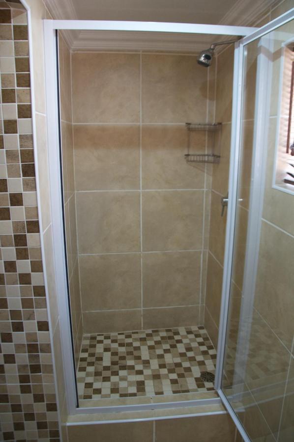 Mi Casa Guest House Uitenhage Zewnętrze zdjęcie