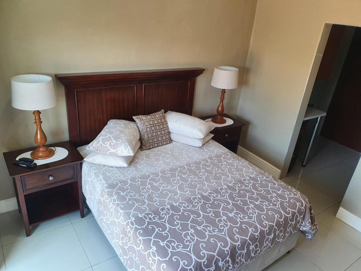 Mi Casa Guest House Uitenhage Zewnętrze zdjęcie