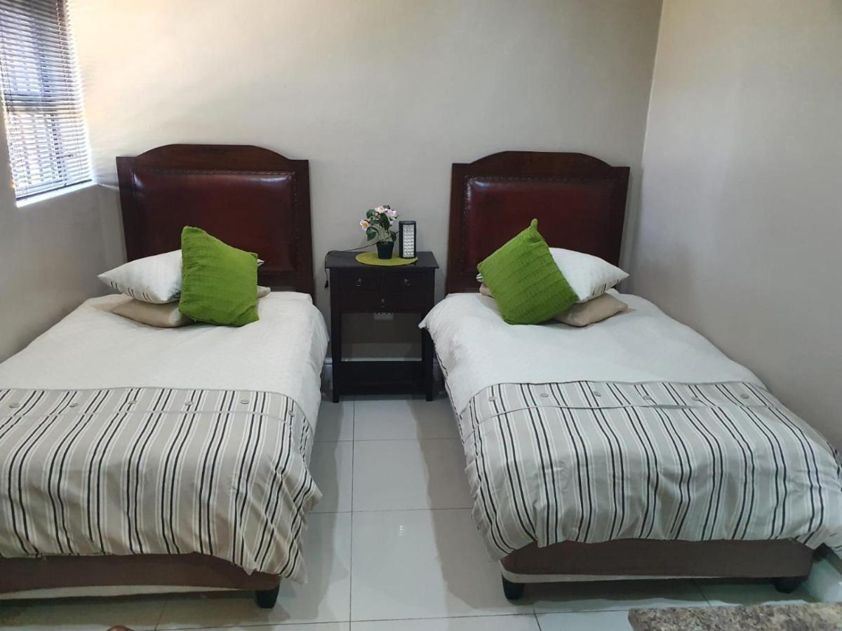 Mi Casa Guest House Uitenhage Zewnętrze zdjęcie